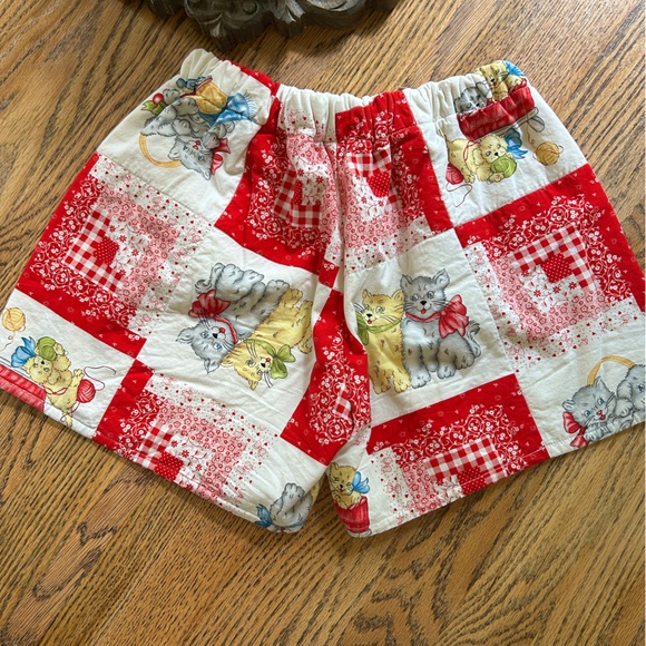 Handmade vintage baby quilt fleece lined shorts - Picture 3 of 3